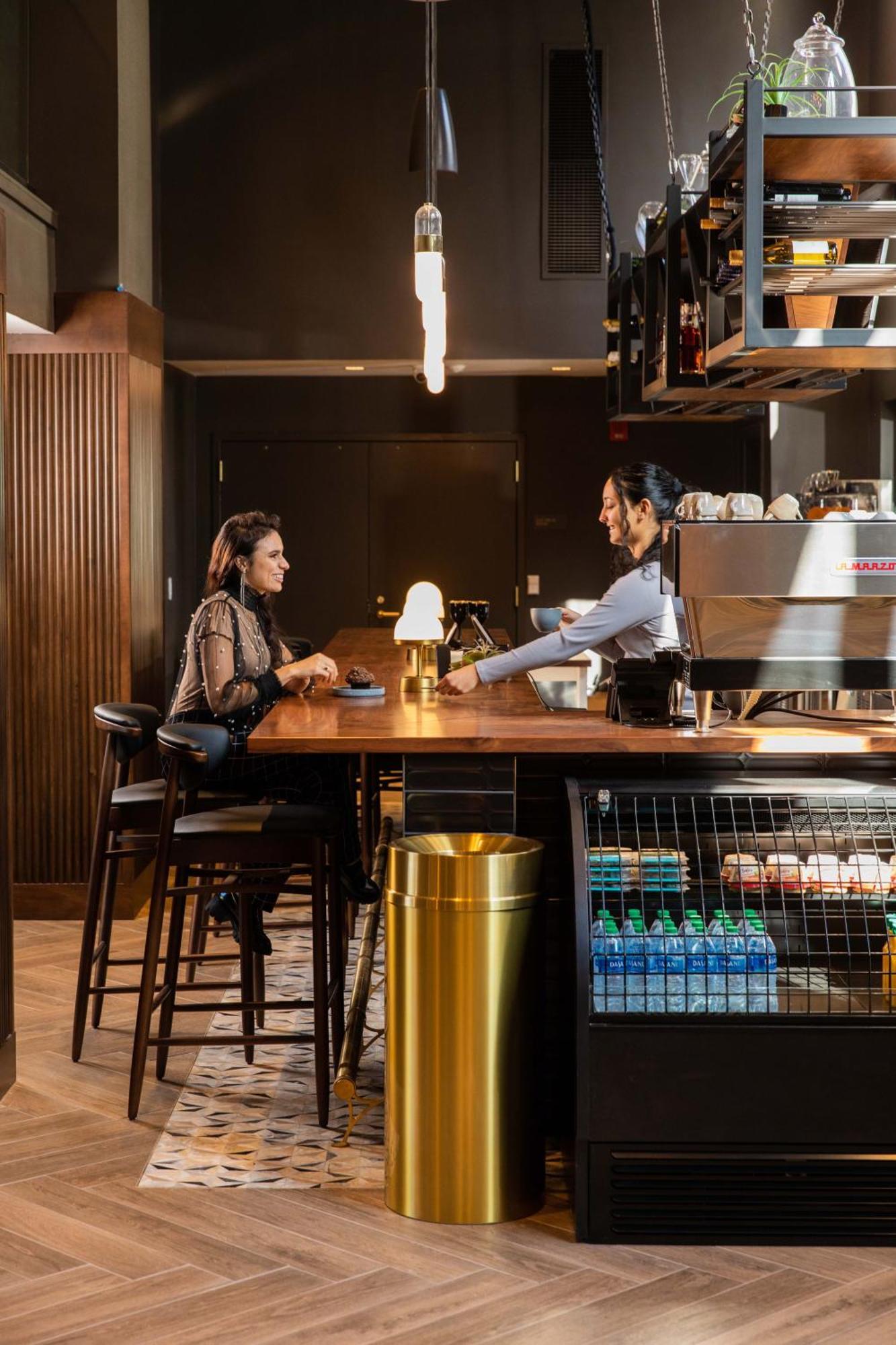 Voco The Darwin - Atlanta Midtown By Ihg Hotel Екстериор снимка