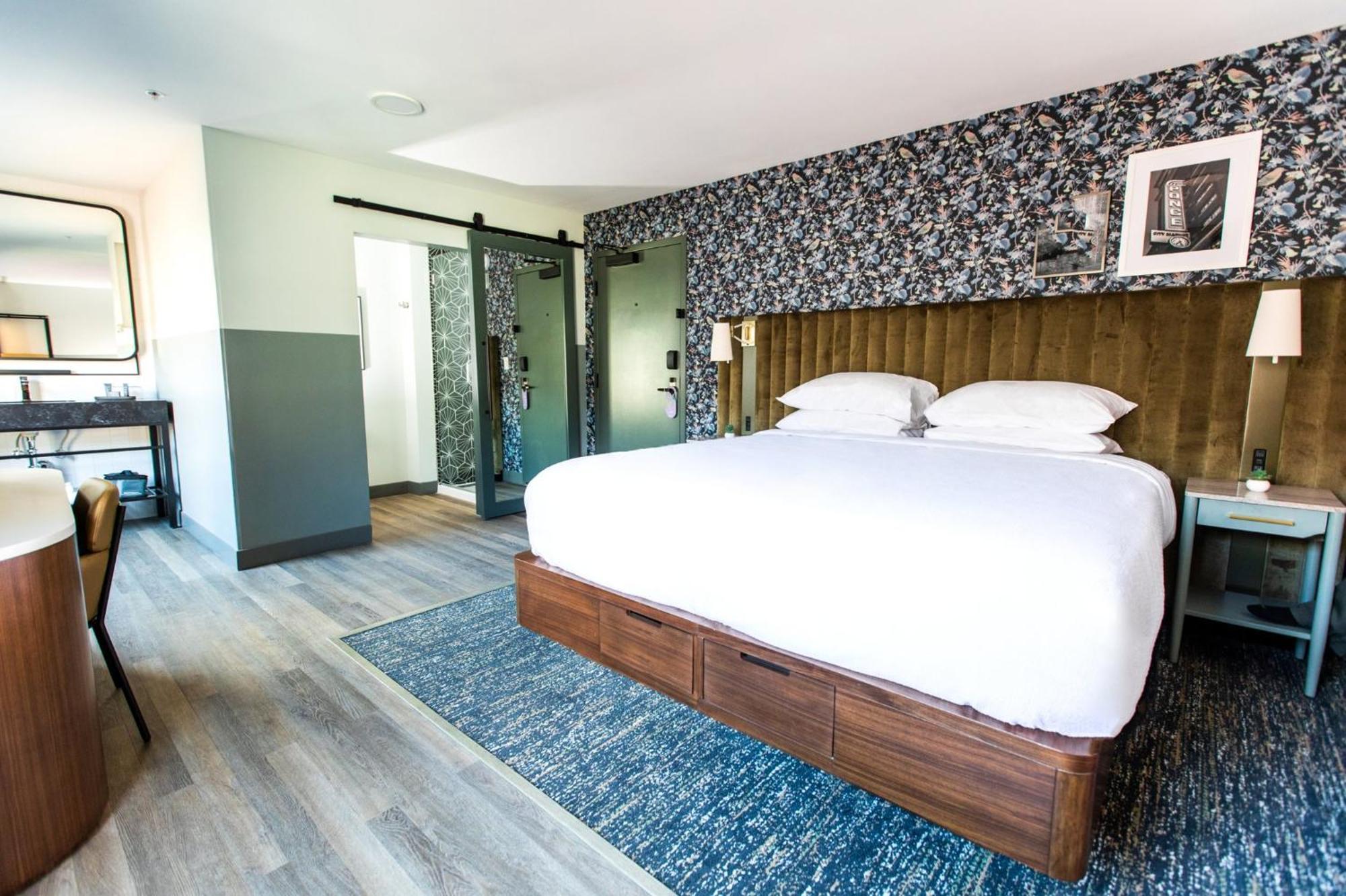 Voco The Darwin - Atlanta Midtown By Ihg Hotel Екстериор снимка