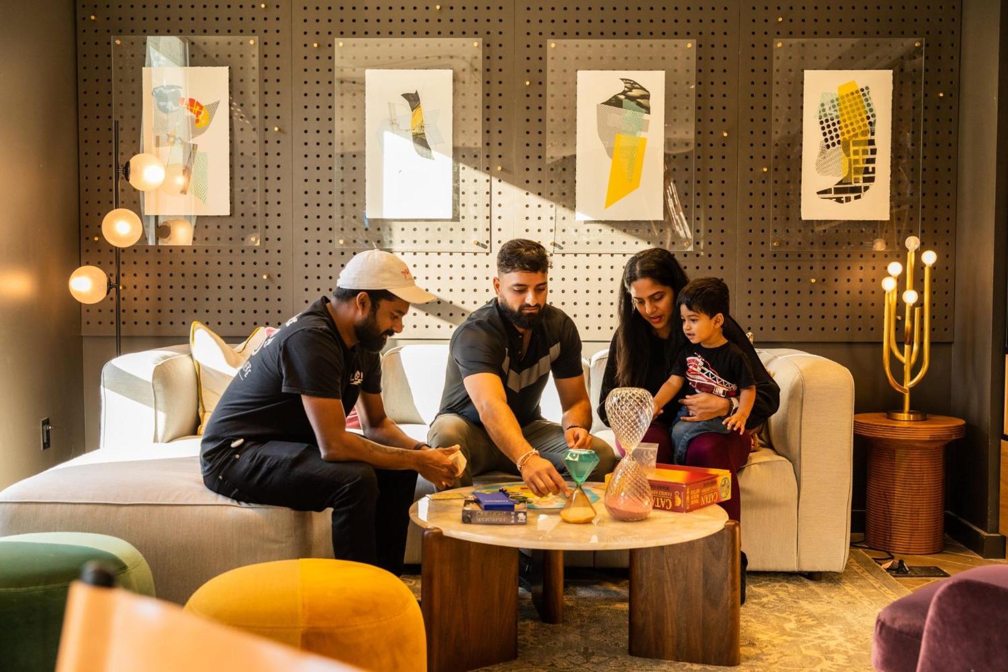 Voco The Darwin - Atlanta Midtown By Ihg Hotel Екстериор снимка